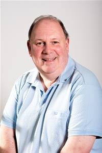 Profile image for Councillor Chris Dando