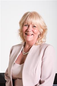 Profile image for Councillor Karen Walker